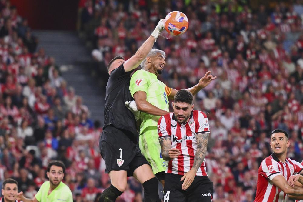 意杯半场：贝内德扎克、罗破门，博洛尼亚1-1帕尔马